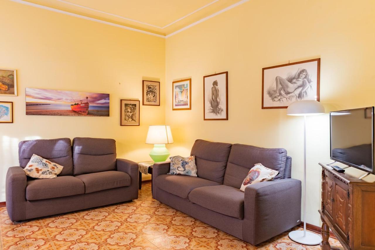 Apartment Holiday Versilia Камайоре Экстерьер фото
