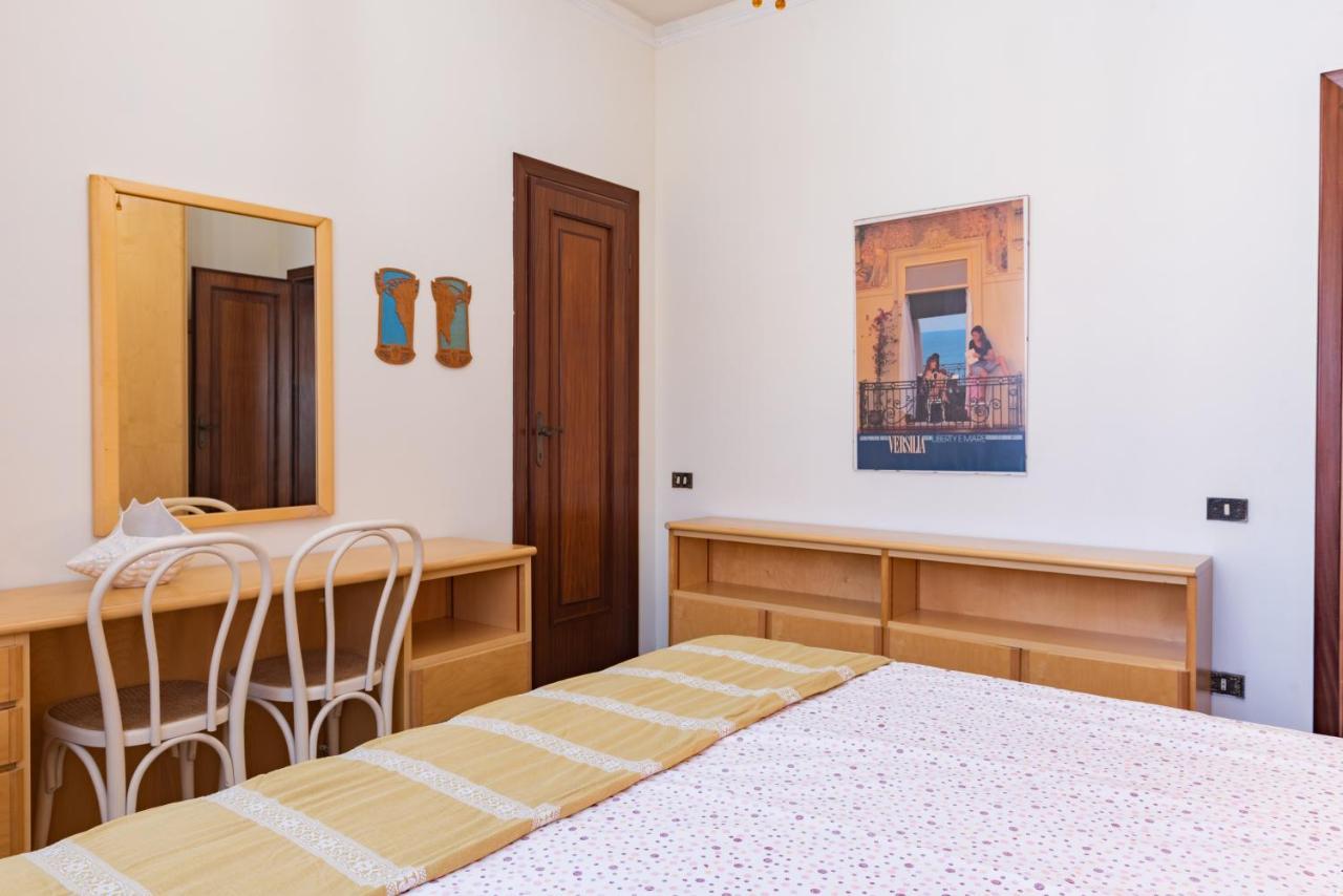 Apartment Holiday Versilia Камайоре Экстерьер фото
