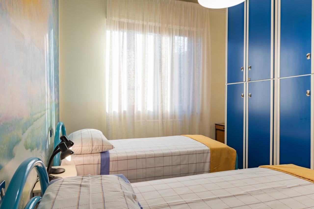Apartment Holiday Versilia Камайоре Экстерьер фото