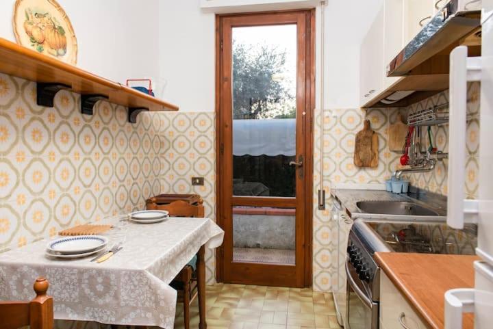 Apartment Holiday Versilia Камайоре Экстерьер фото